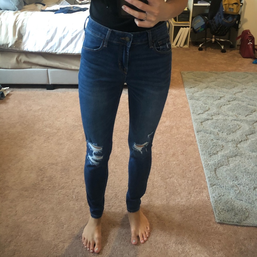 Old navy rockstar midrise size 2R jeans